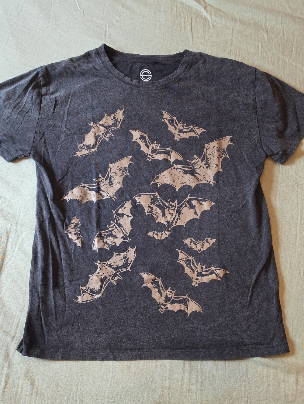 Social Culture Bat Graphic Tee Black & Pink Medium
